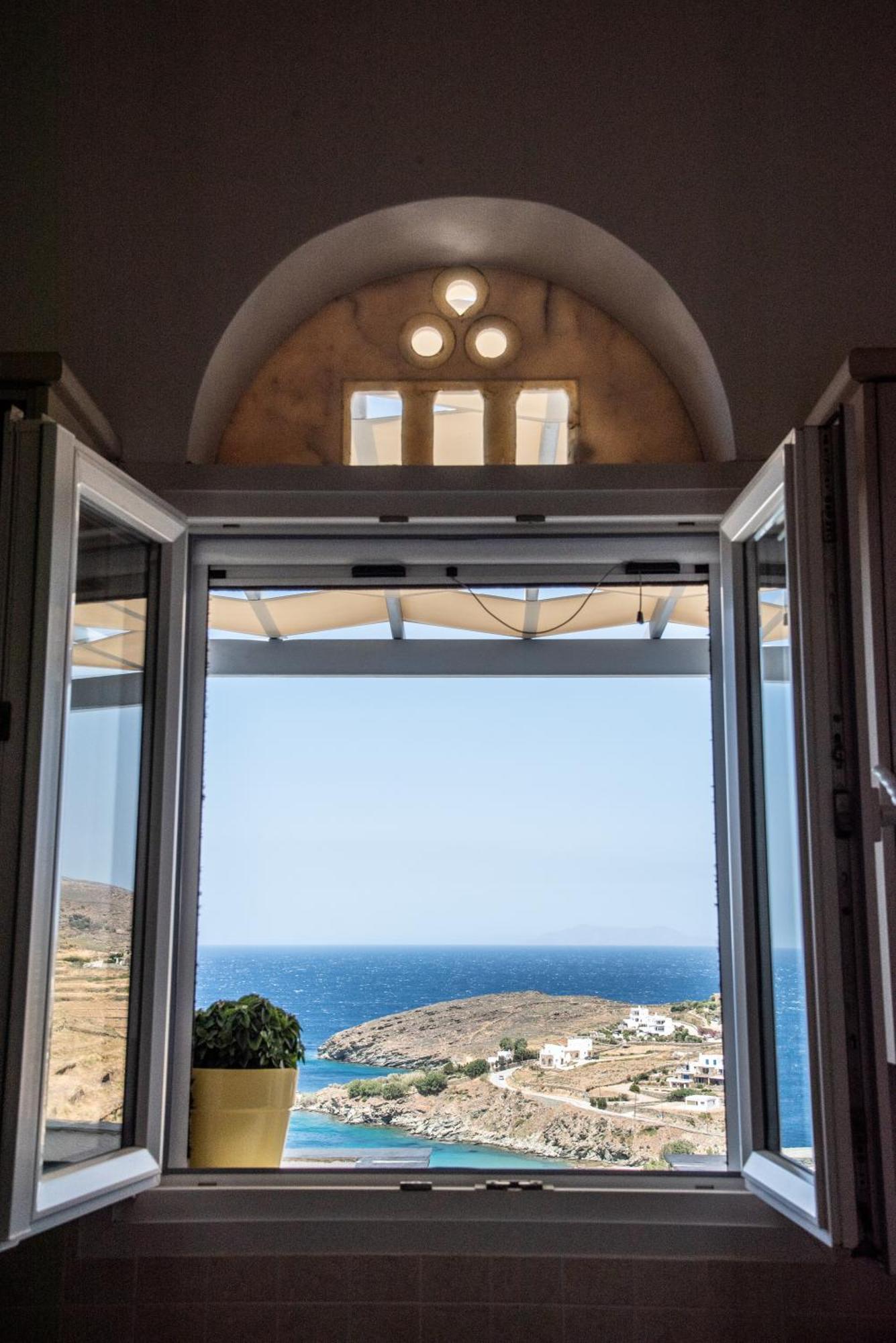 Iliopetra Residence Agios Romanos 外观 照片